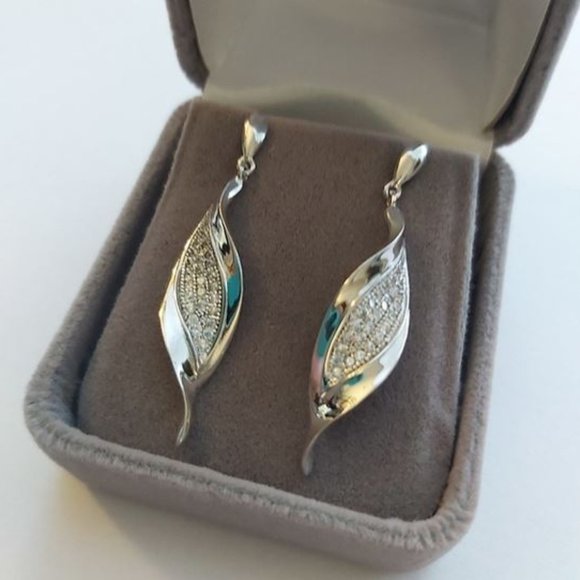 Crystals Earrings in Sterling Silver - Picture 1 of 2